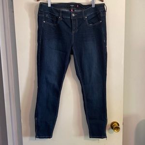 Size 16 Torrid Ankle cut jean with zipper detail